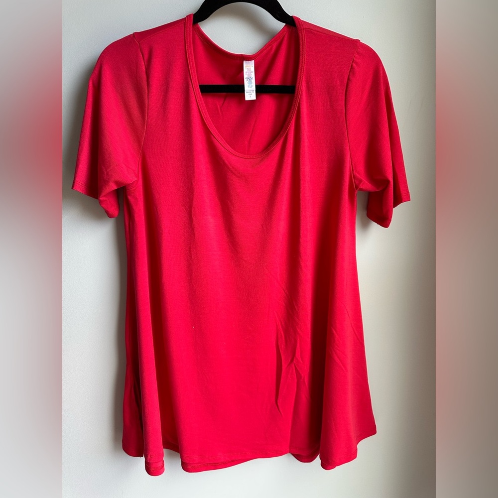 LuLaRoe Perfect Tee - Solid Red - Size Small